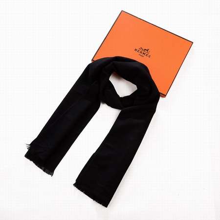 foulard homme louis vuitton